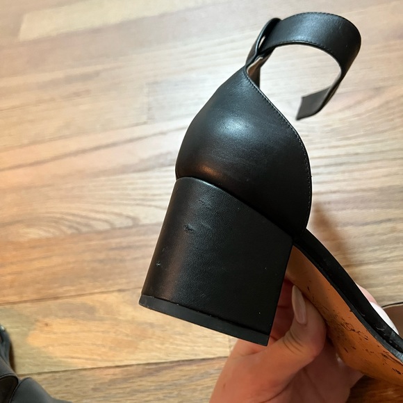 Valentino Black Leather Soul Rockstud Ankle Strap Block Heel Sandals Size 38 - Picture 11 of 16